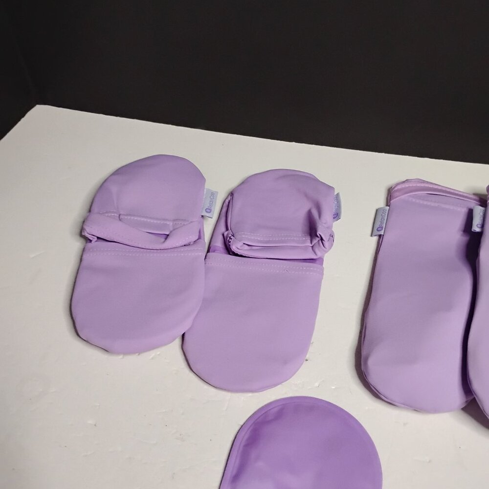 RelaxCoo Cold Therapy Socks & Gloves Size S/M Lavander Purple Colored - Picture 7 of 8